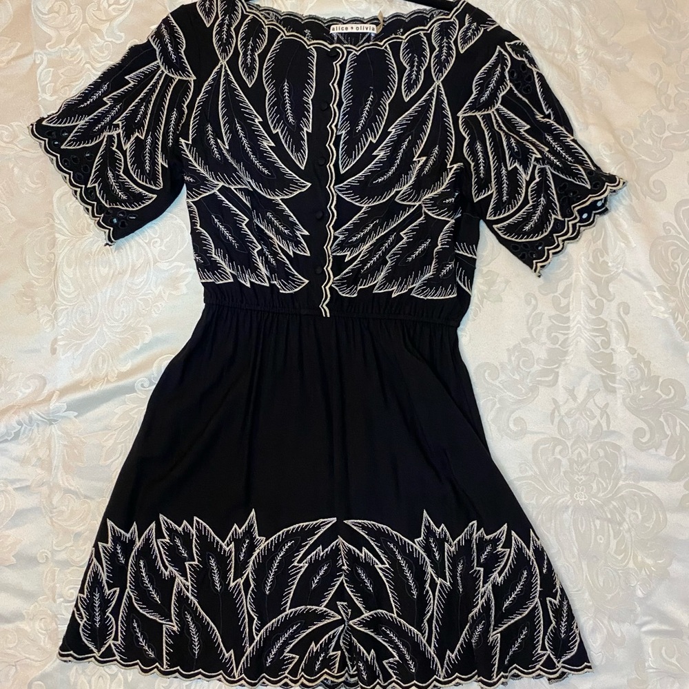 Alice + Olivia Embroidered Canvas Mini Dress Black
